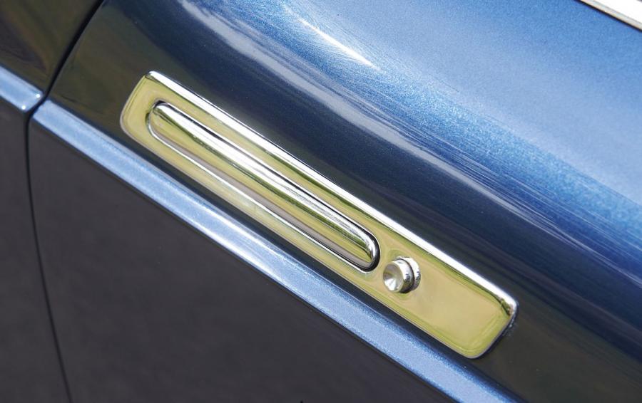 Детали интерьера Ferrari 250 GT Cabriolet (Open Headlights) (Serie I) 1959 года  (фото 14 из 28)